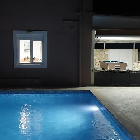 Uranos- Less Than 5-min Walk To Kalivaki Georgioupoli